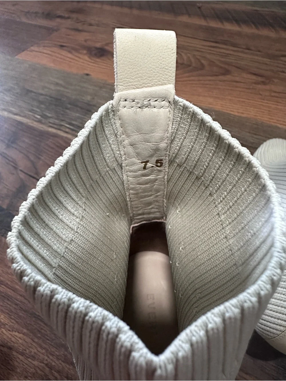 EVERLANE Glove Knit Boots - Picture 7 of 10